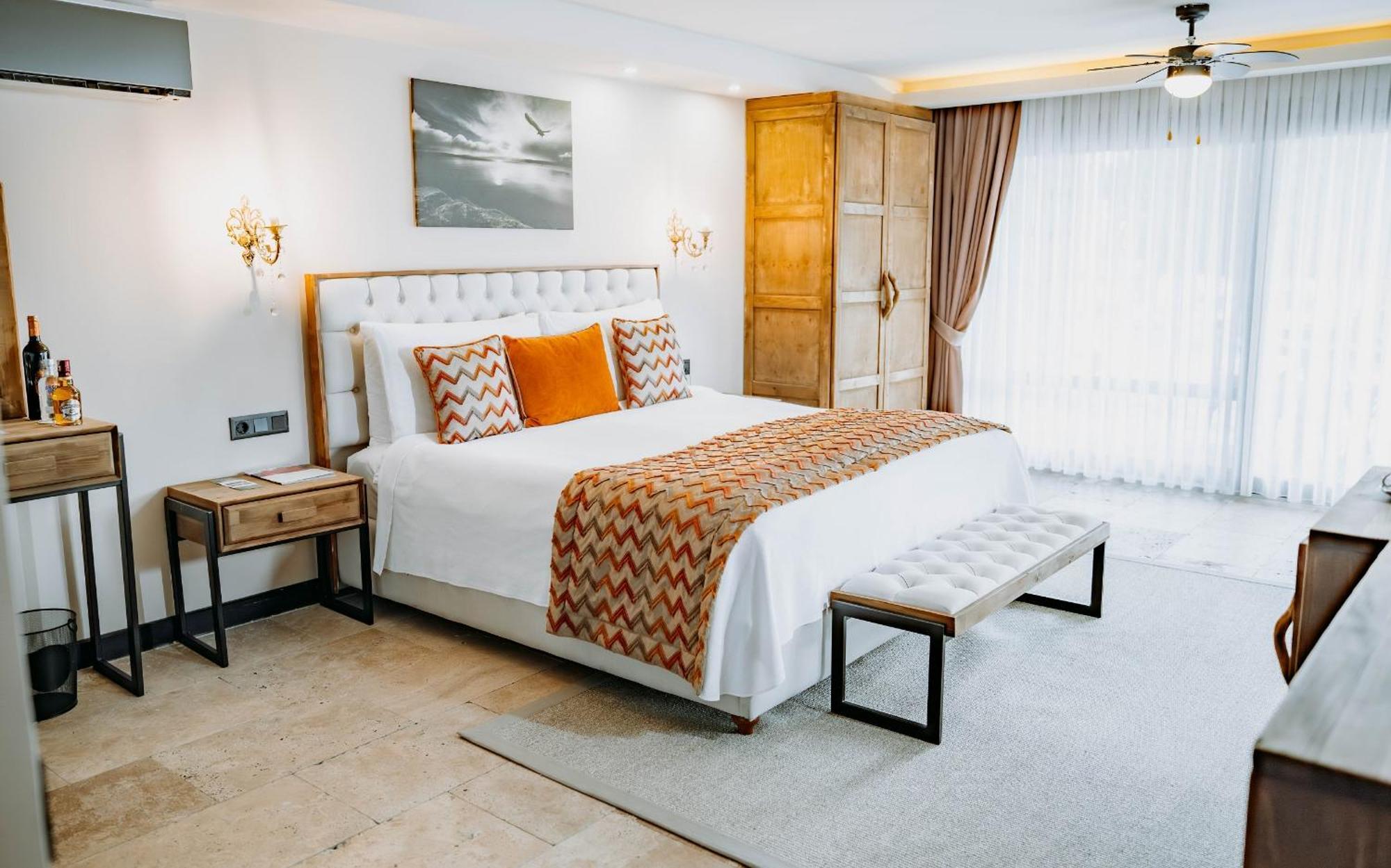 Doors Urla Hotel & Bungalows Izmir Exterior photo