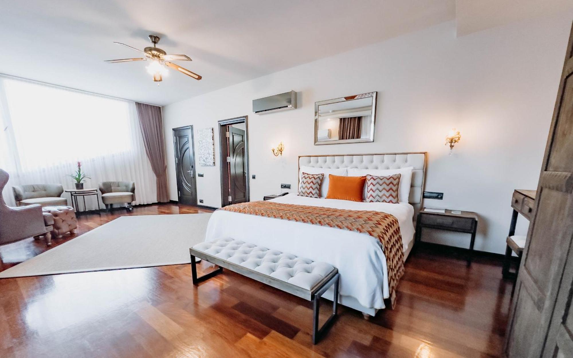 Doors Urla Hotel & Bungalows Izmir Exterior photo
