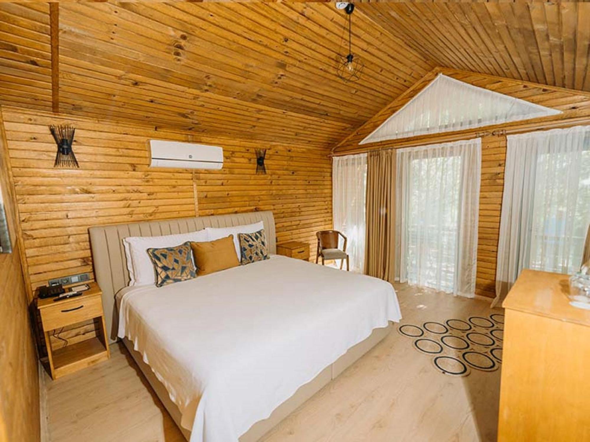 Doors Urla Hotel & Bungalows Izmir Exterior photo